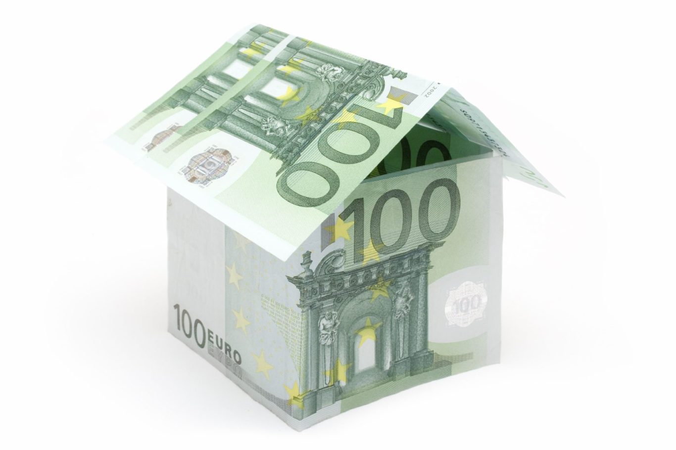 Modell eines Hauses aus Geldscheinen in Euro.